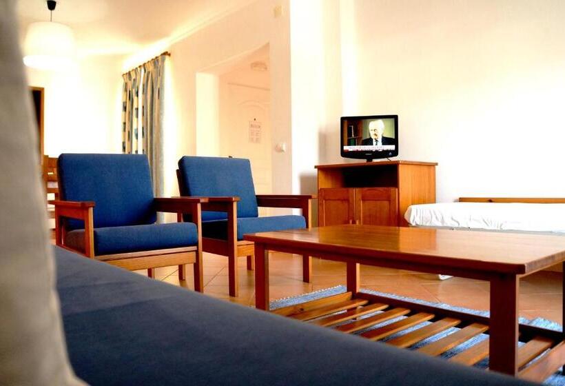 Oasis Beach Apartments