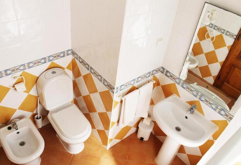 Oasis Beach Apartments