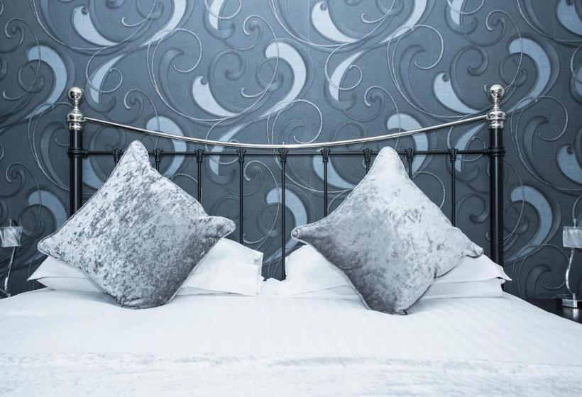 بنسيون 26 The Crescent - Guest House