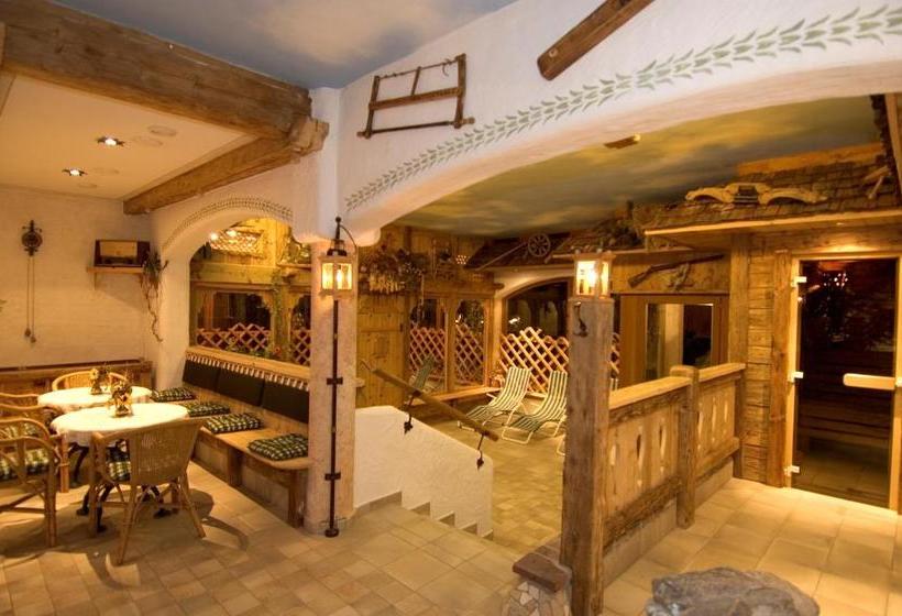 פנסיון Alpenhof Schwaiger   Hotel Garni