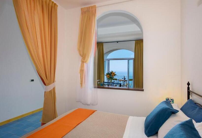 بنسيون Amalfi Residence