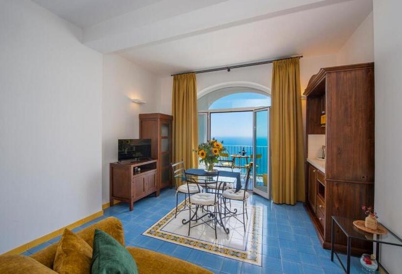 بنسيون Amalfi Residence