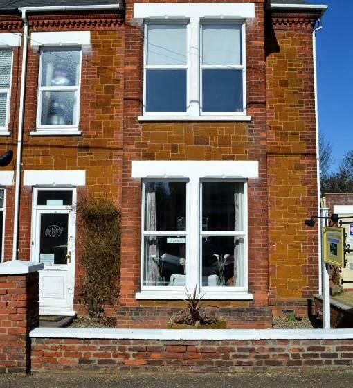 بنسيون Ashleigh Lodge