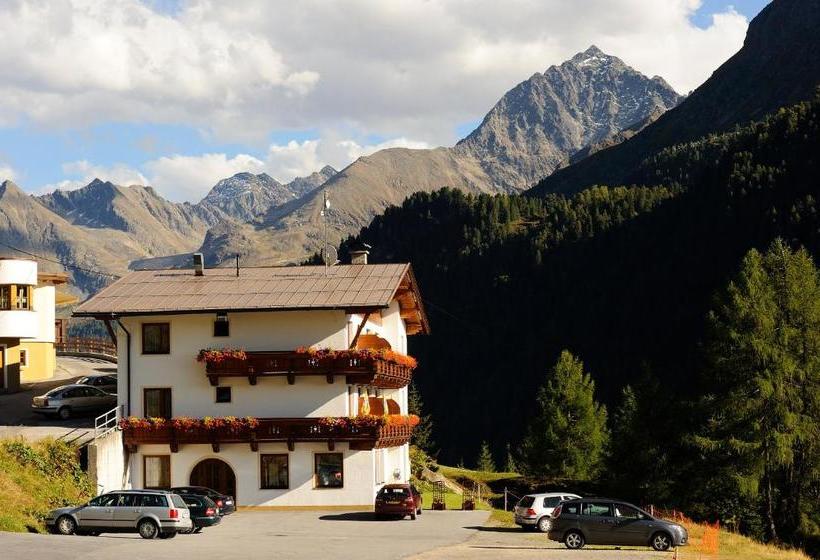 펜션 Berghotel & Gasthof Marlstein