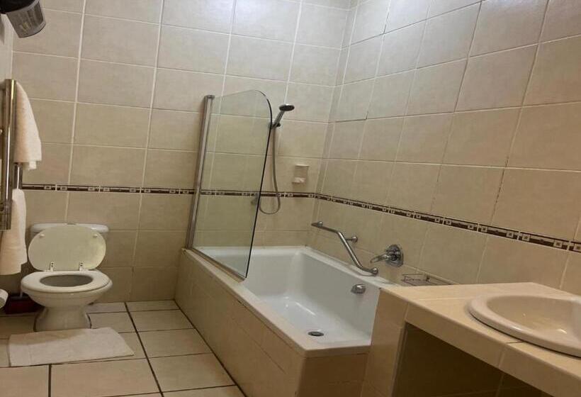 ペンション Beyond Cui Bono