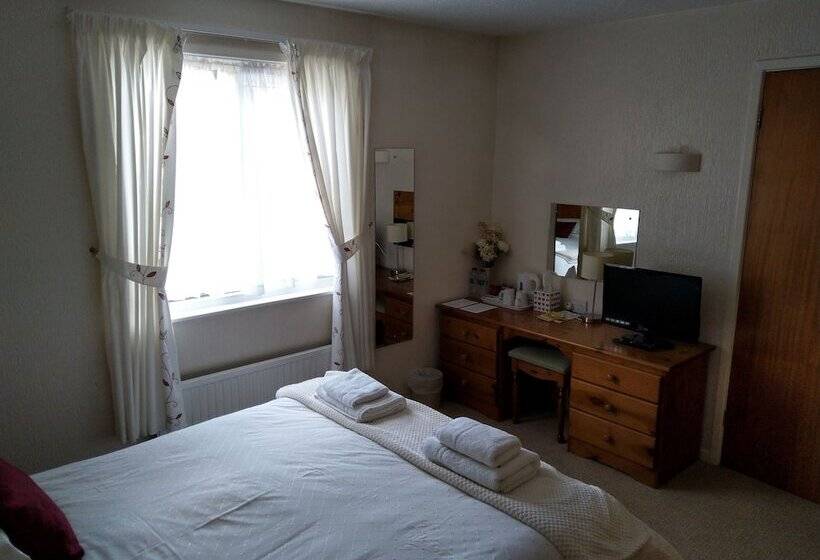 پانسیون Capri Guest House