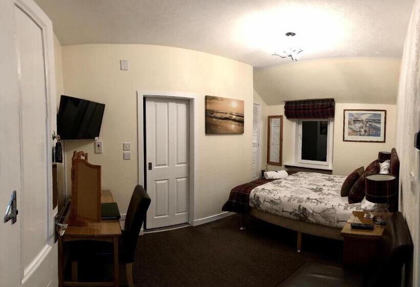 膳宿费 Carisbrooke Guest House