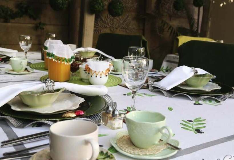 پانسیون Centre Ville Guest House