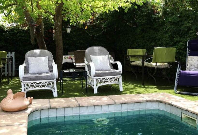 پانسیون Centre Ville Guest House