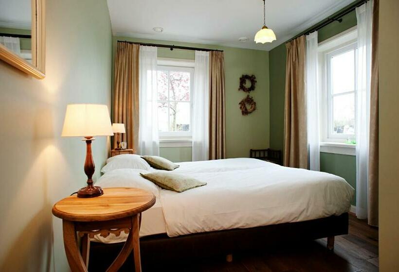 Пансион De Sfeerstal