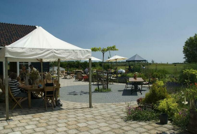 Пансион De Sfeerstal