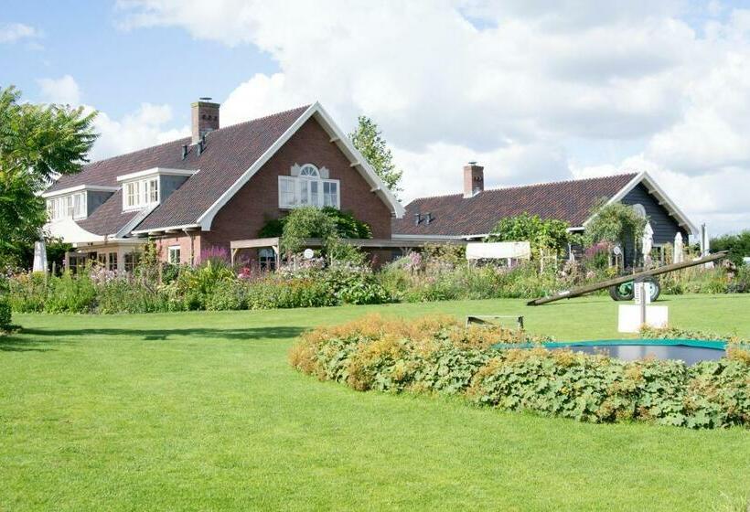 Пансион De Sfeerstal