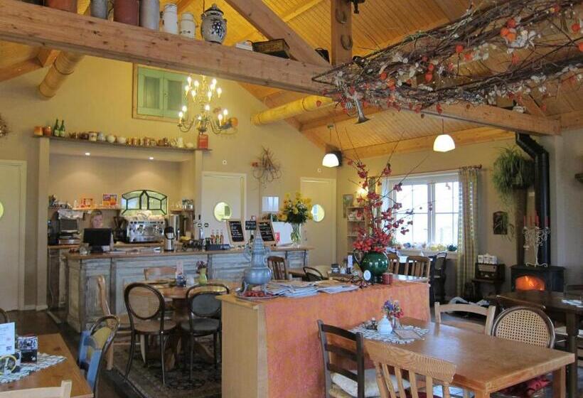 Пансион De Sfeerstal