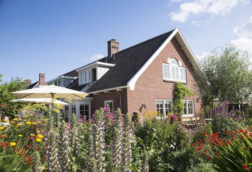 Пансион De Sfeerstal