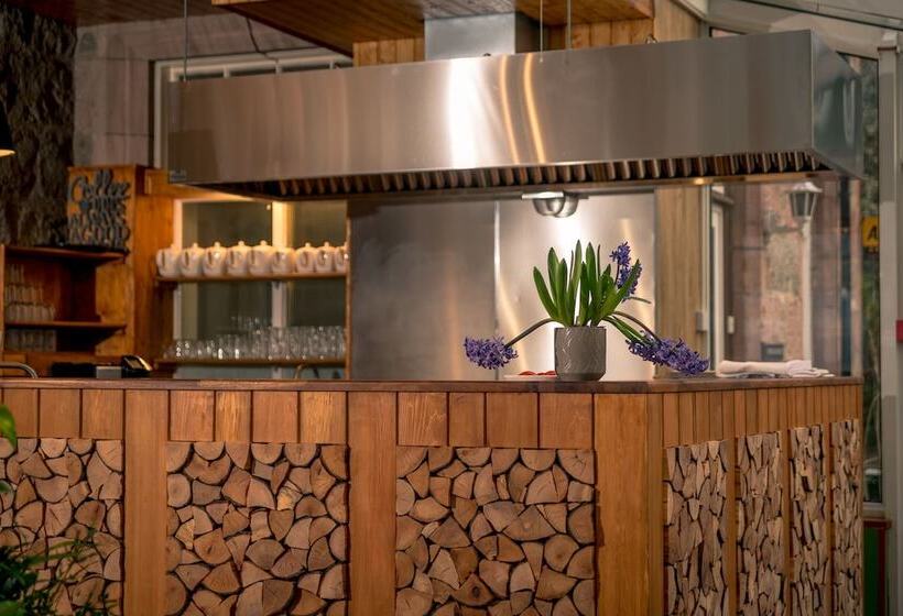 Пансион Foyers Bay Country House