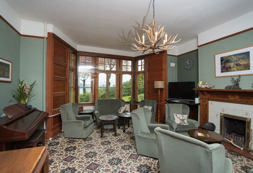 Пансион Foyers Bay Country House