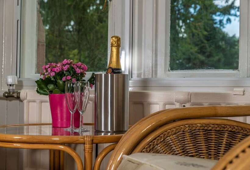 Пансион Foyers Bay Country House