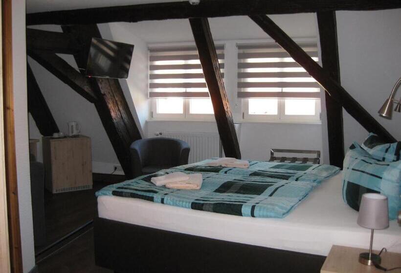 ペンション Garni Alter Fritz