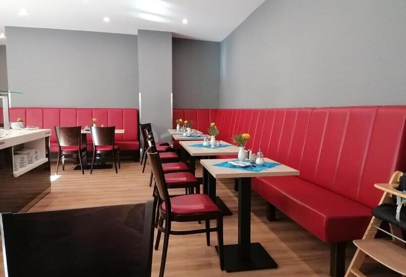 ペンション Garni Alter Fritz