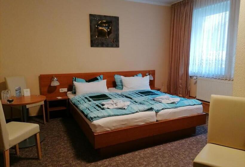 Пансион Garni Zum Goldenen Ring