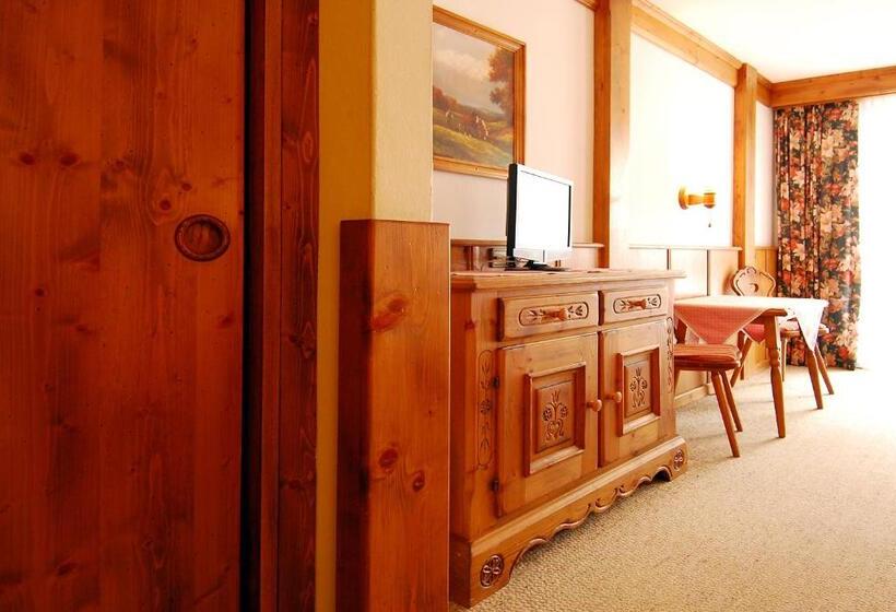 بنسيون Gasthof Weißes Rössl