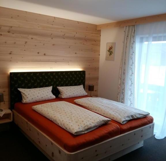 펜션 Gästehaus Pöppl