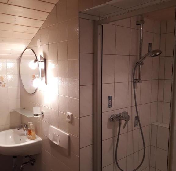 펜션 Gästehaus Pöppl