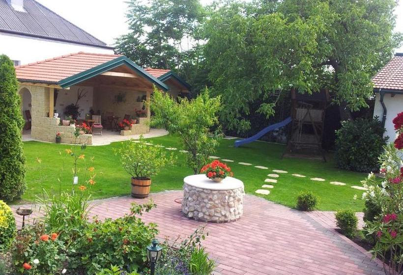 Пансион Gästehaus Samira