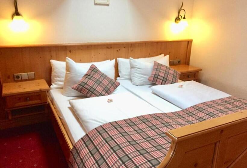 Пансион Gästehaus Tanneck