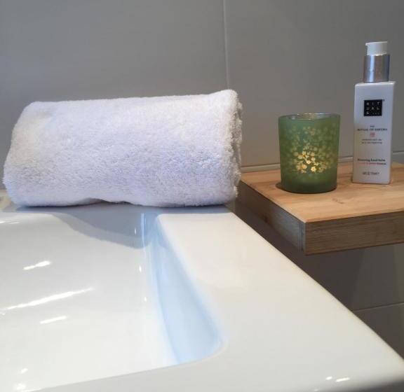 Пансион Gästehaus Tanneck