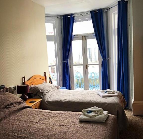 פנסיון Haydee Guesthouse