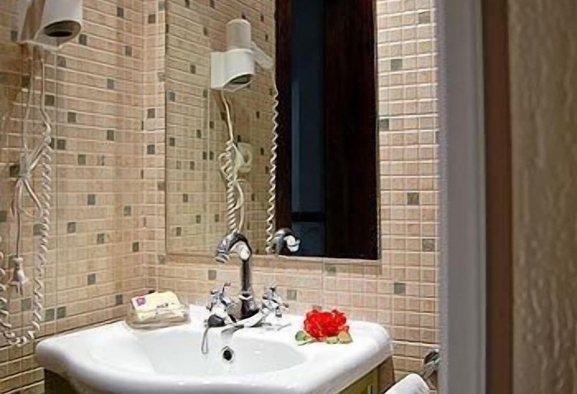 بنسيون Hostal Ruta De Lorca