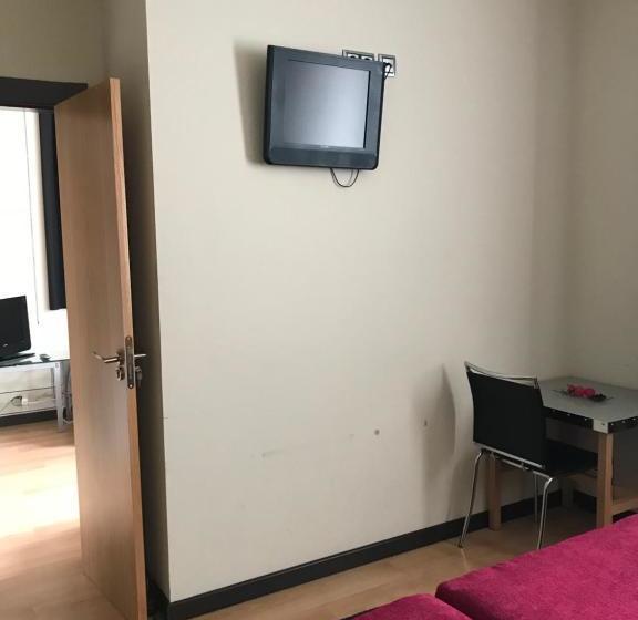 پانسیون Hostal De Cuenca