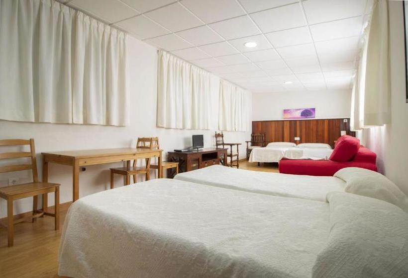 ペンション Los Gallos