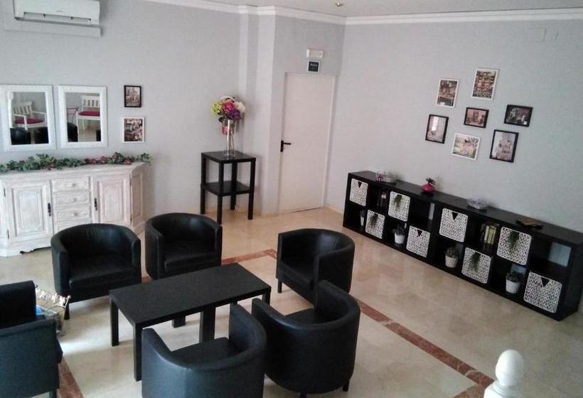 Пансион Hostal Ya