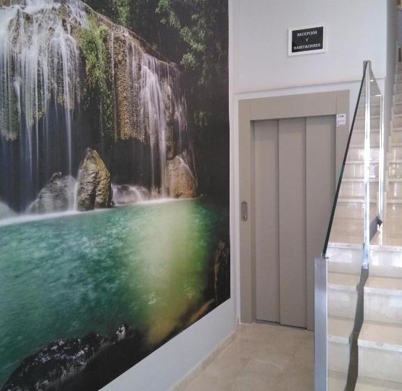 Пансион Hostal Ya