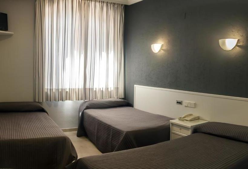 Пансион Hostal Ya