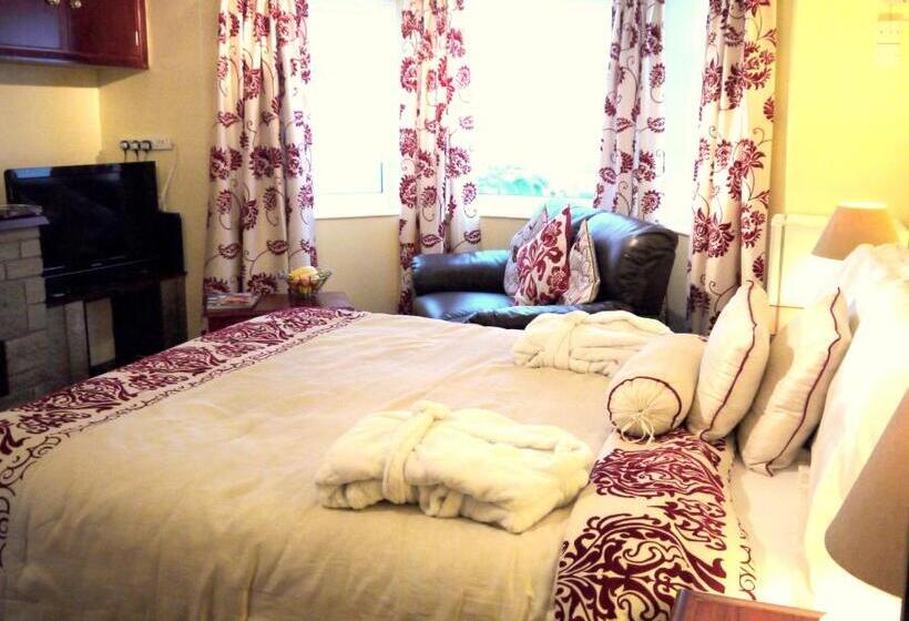 펜션 Kilbrannan Guest House