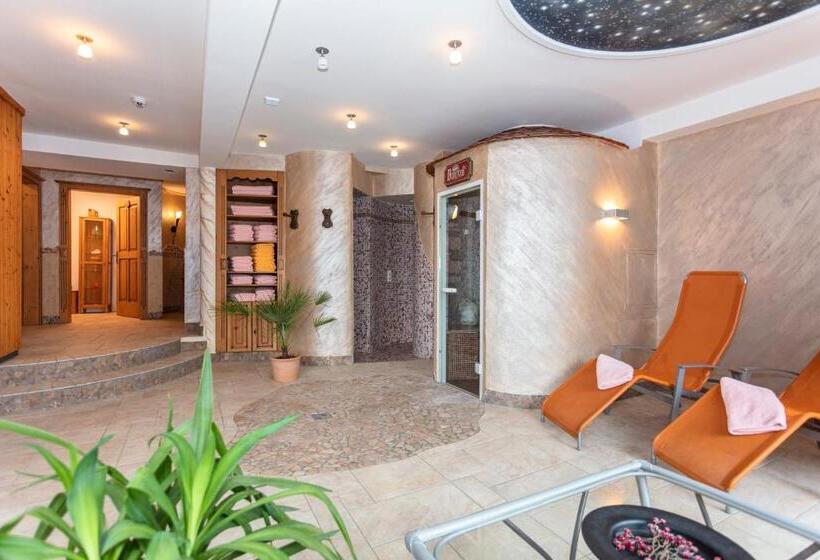 ペンション Klawunn Hotel & Apartement