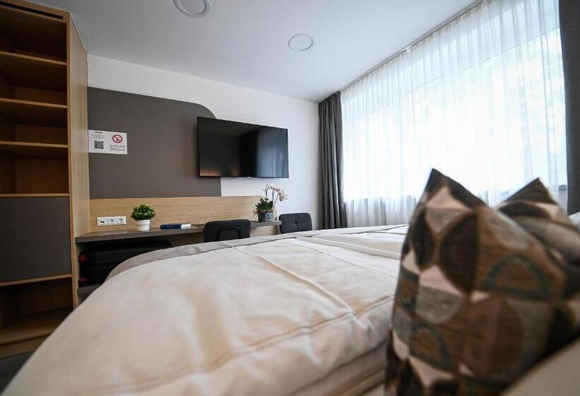 پانسیون Kolping Gästehaus