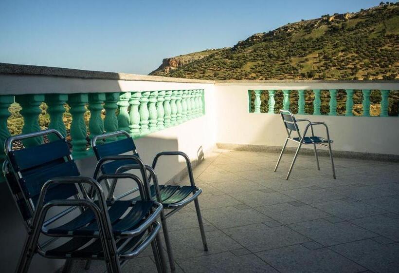 پانسیون La Colombe Blanche