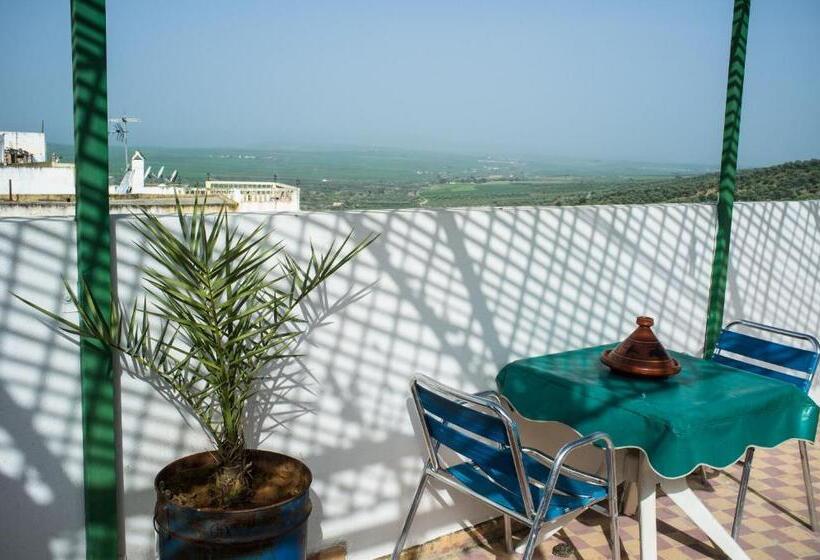 پانسیون La Colombe Blanche