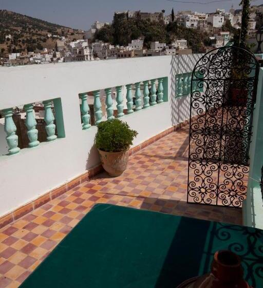 پانسیون La Colombe Blanche