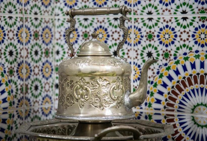 پانسیون La Colombe Blanche