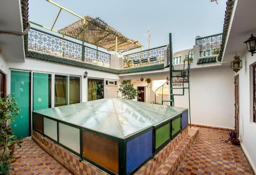 پانسیون La Colombe Blanche