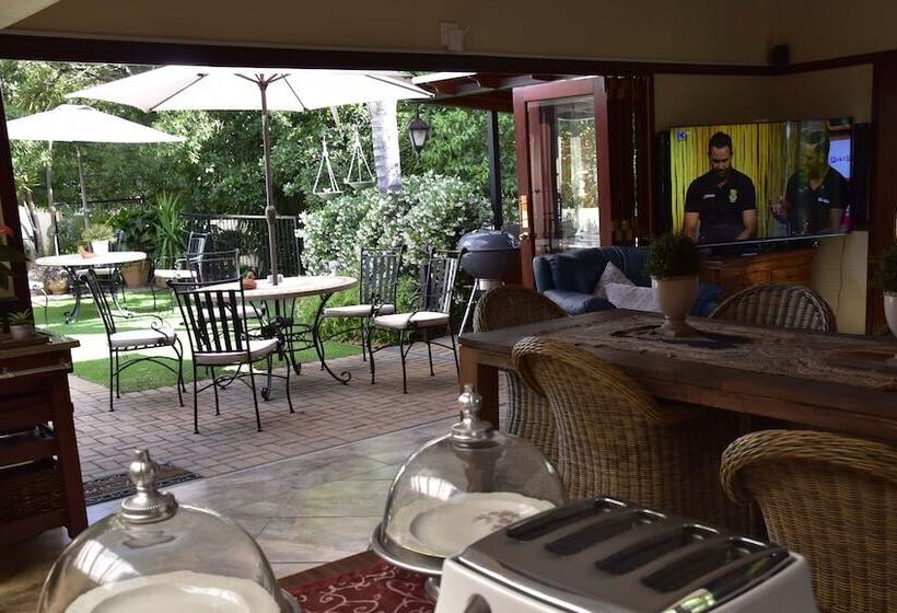 פנסיון Lamor Guest House