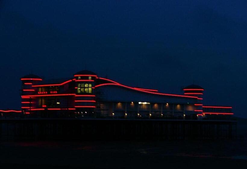 פנסיון Linden Lodge Guest House