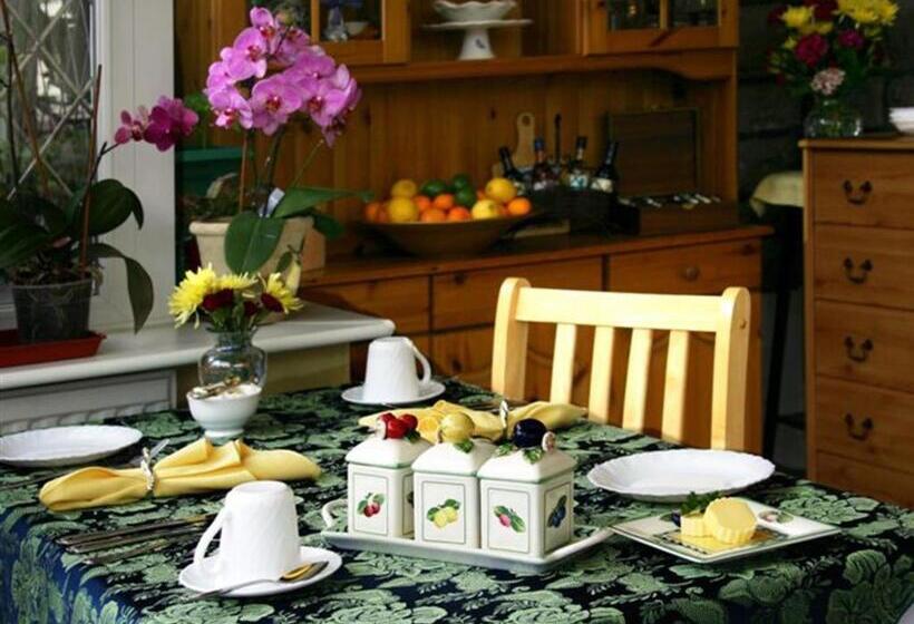 פנסיון Linden Lodge Guest House