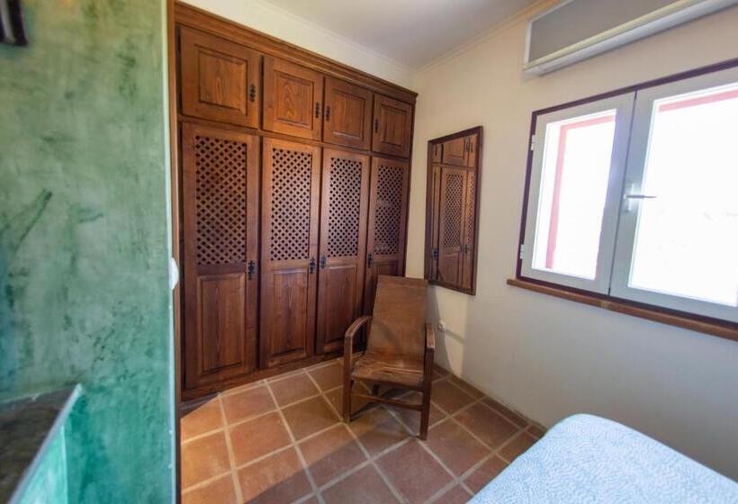 بنسيون Monte Da Coelha Al