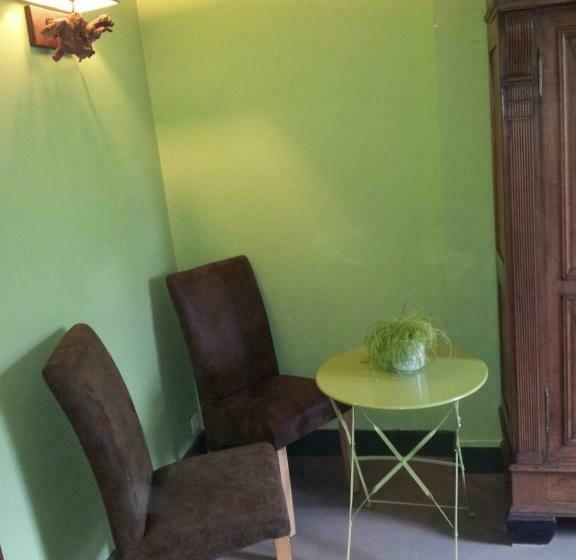 ペンション New Castle